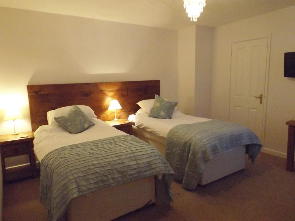 Old Riverview Guest House Earith Room photo