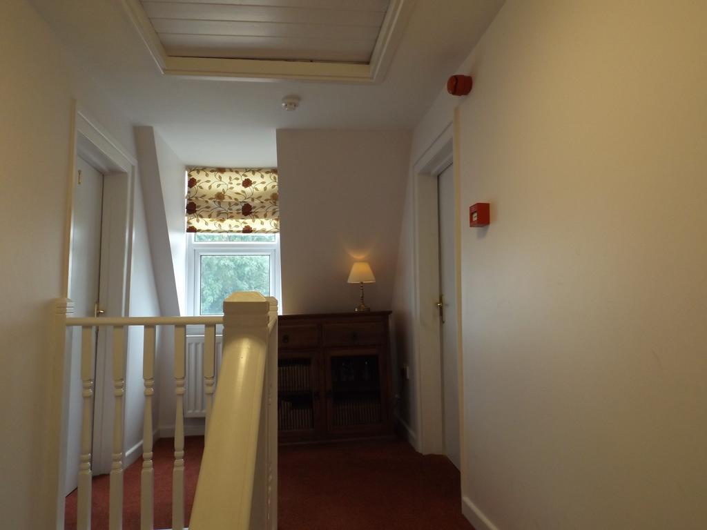 Old Riverview Guest House Earith Exterior photo
